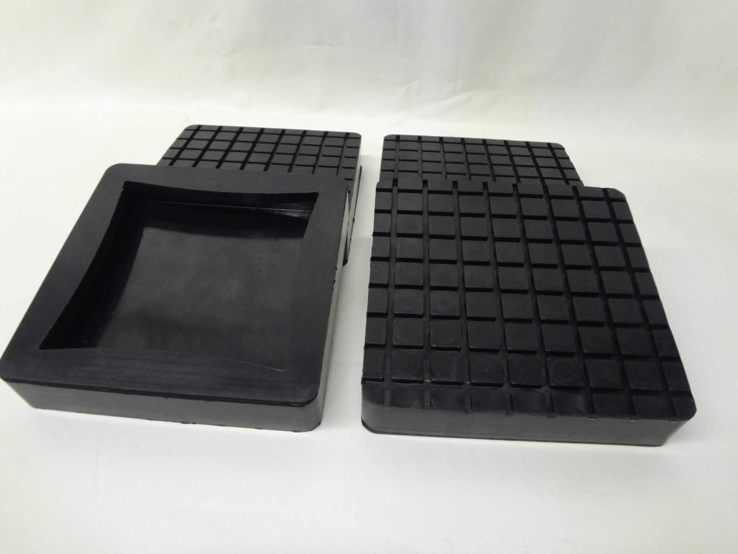 Rubber lift pad set DANNMAR 2 post square slip on style 17108189 set of 4 - Image 3